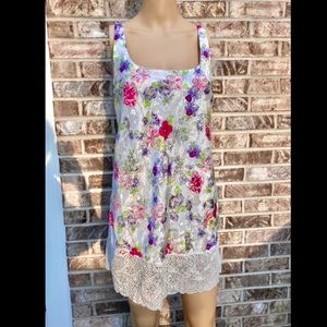 Victoria’s Secret Gold Label Floral Lace Trim Slip